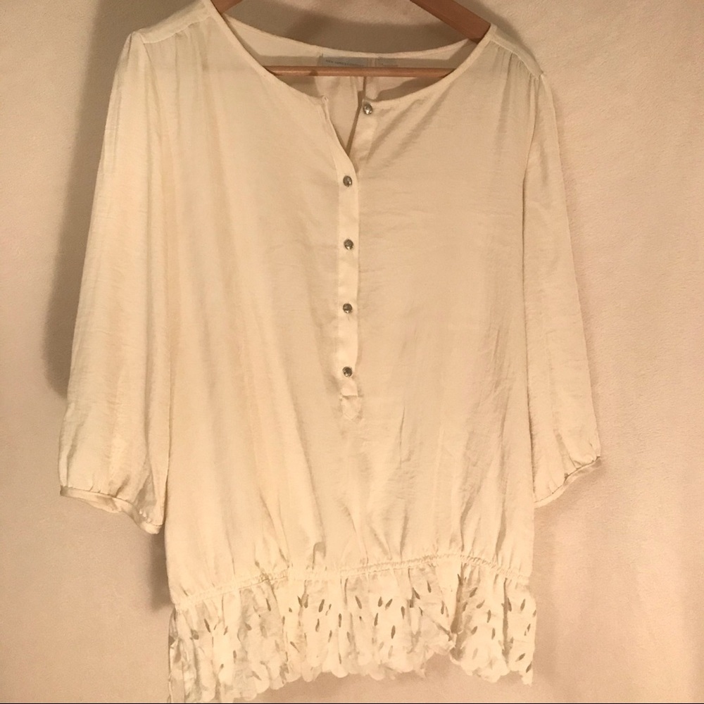 Cream New York & Company blouse -size M